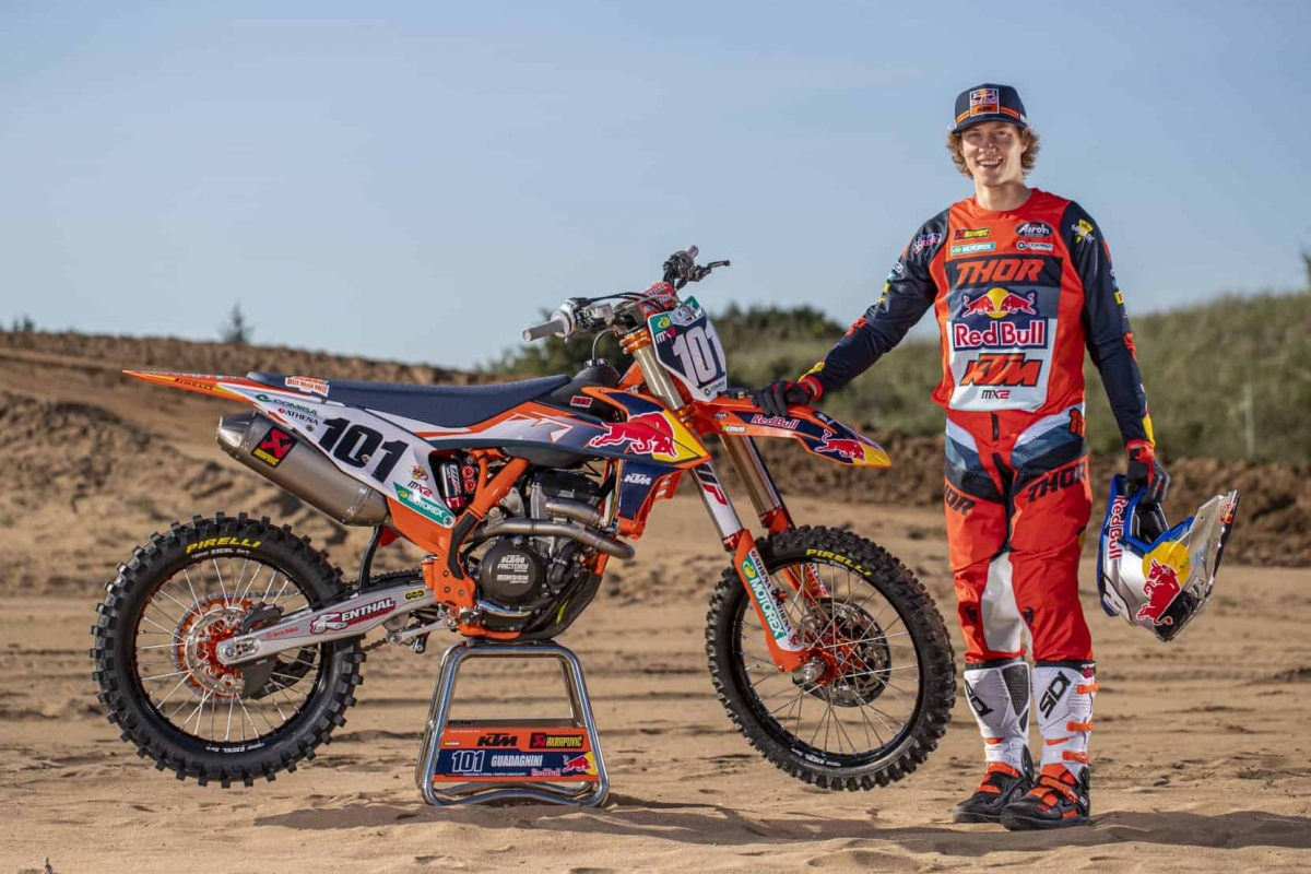 Mattia Guadagnini Archive CROSS Magazin, Deutschlands größtes Magazin