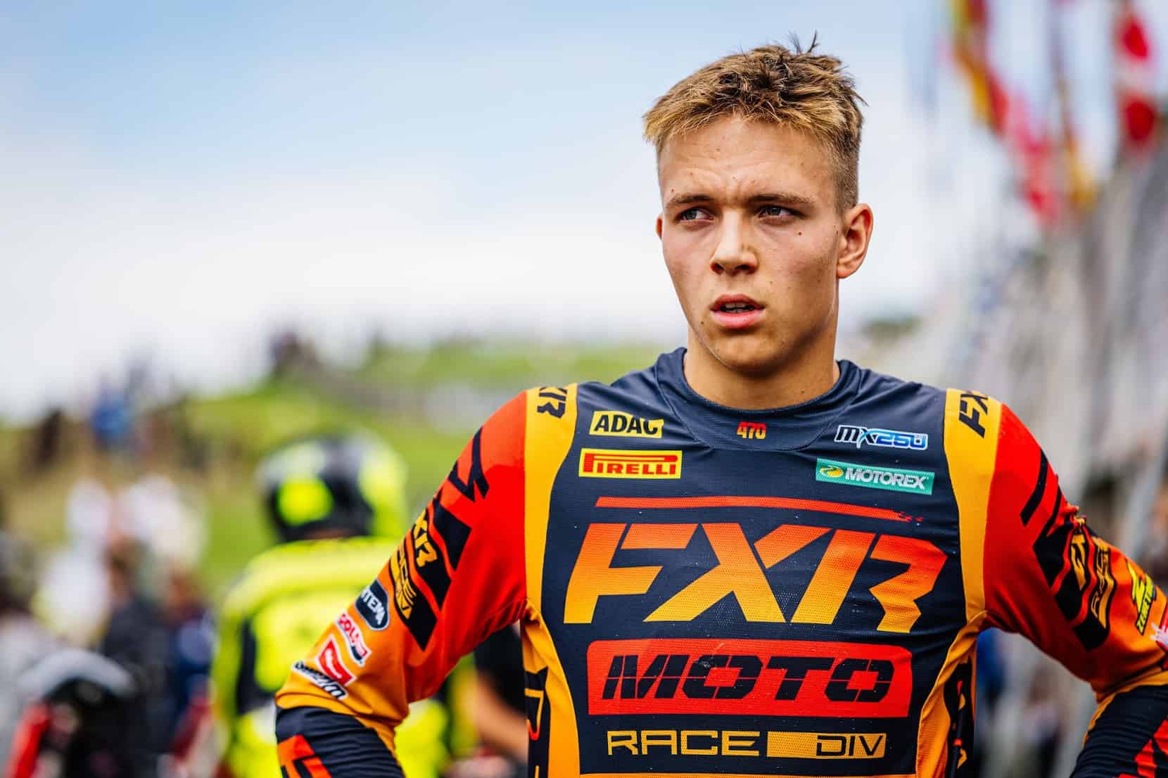 Peter König verlängert seinen Vertrag mit dem KTM Sarholz Racing Team