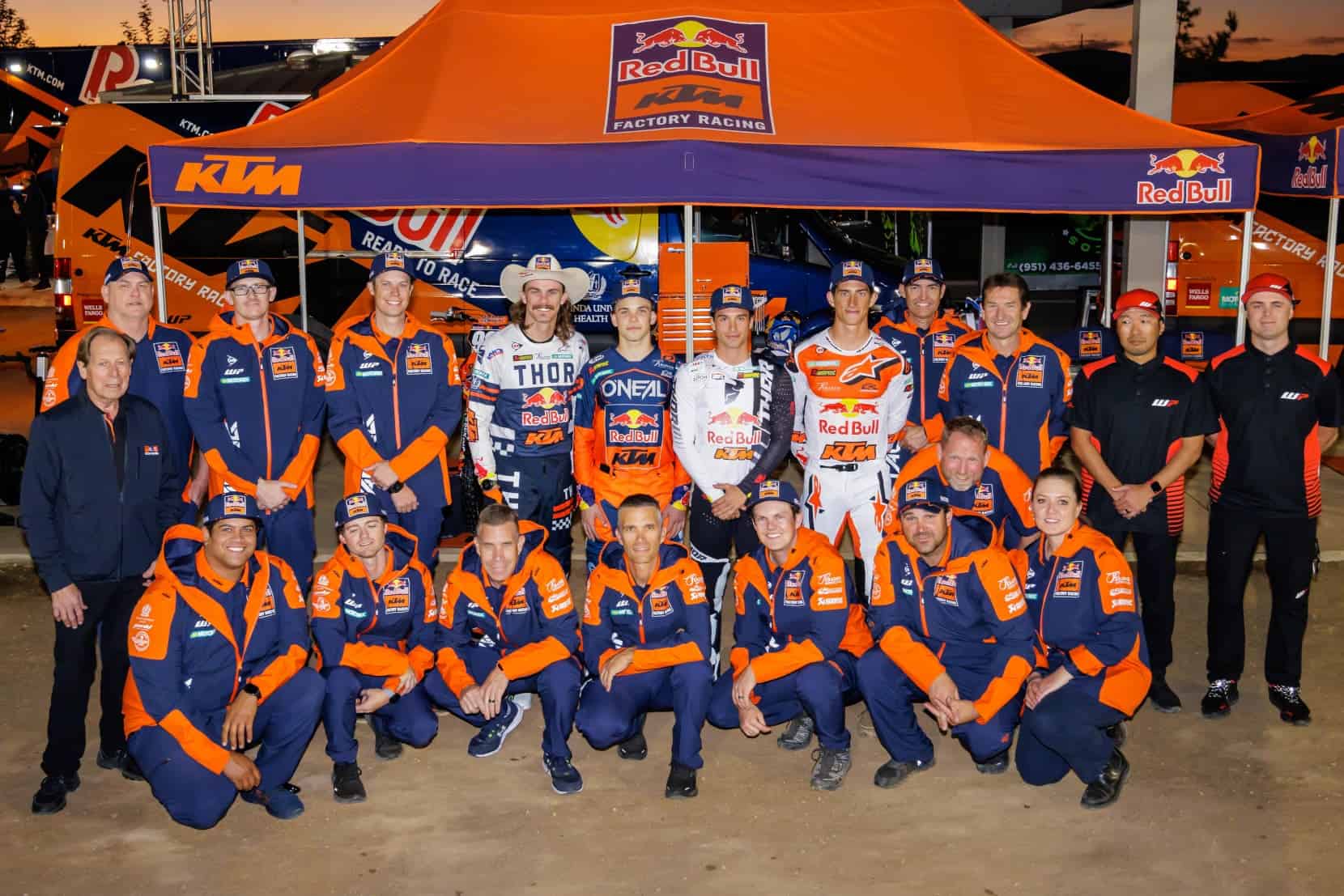 Red Bull KTM Factory Racing Team-Intro 2024