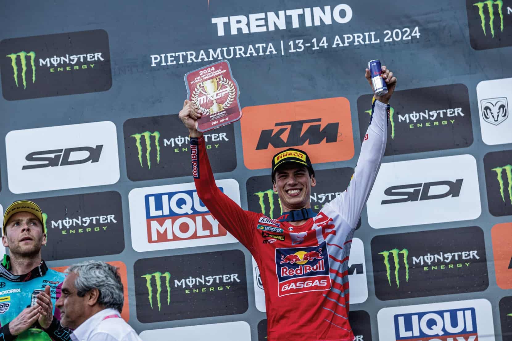 Jorge Prado kämpft sich in Pietramurata zum vierten GP-Sieg