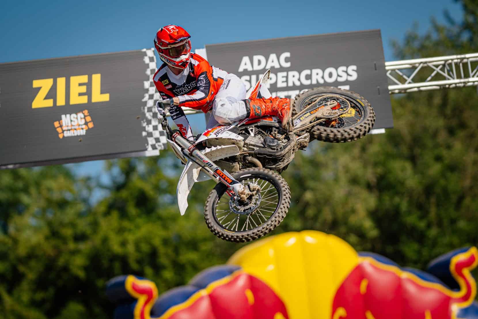 Der Sonntag beim ADAC MX Masters in Bitche im Livestream