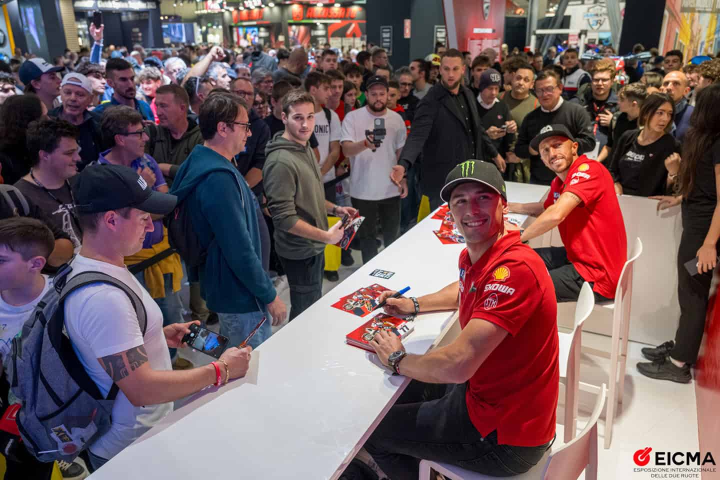 Signing Session mit Cairoli und Lupino 2024