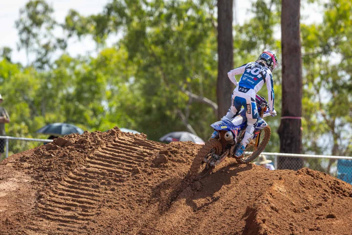 GP-Fahrerlager – Lotte van Drunen