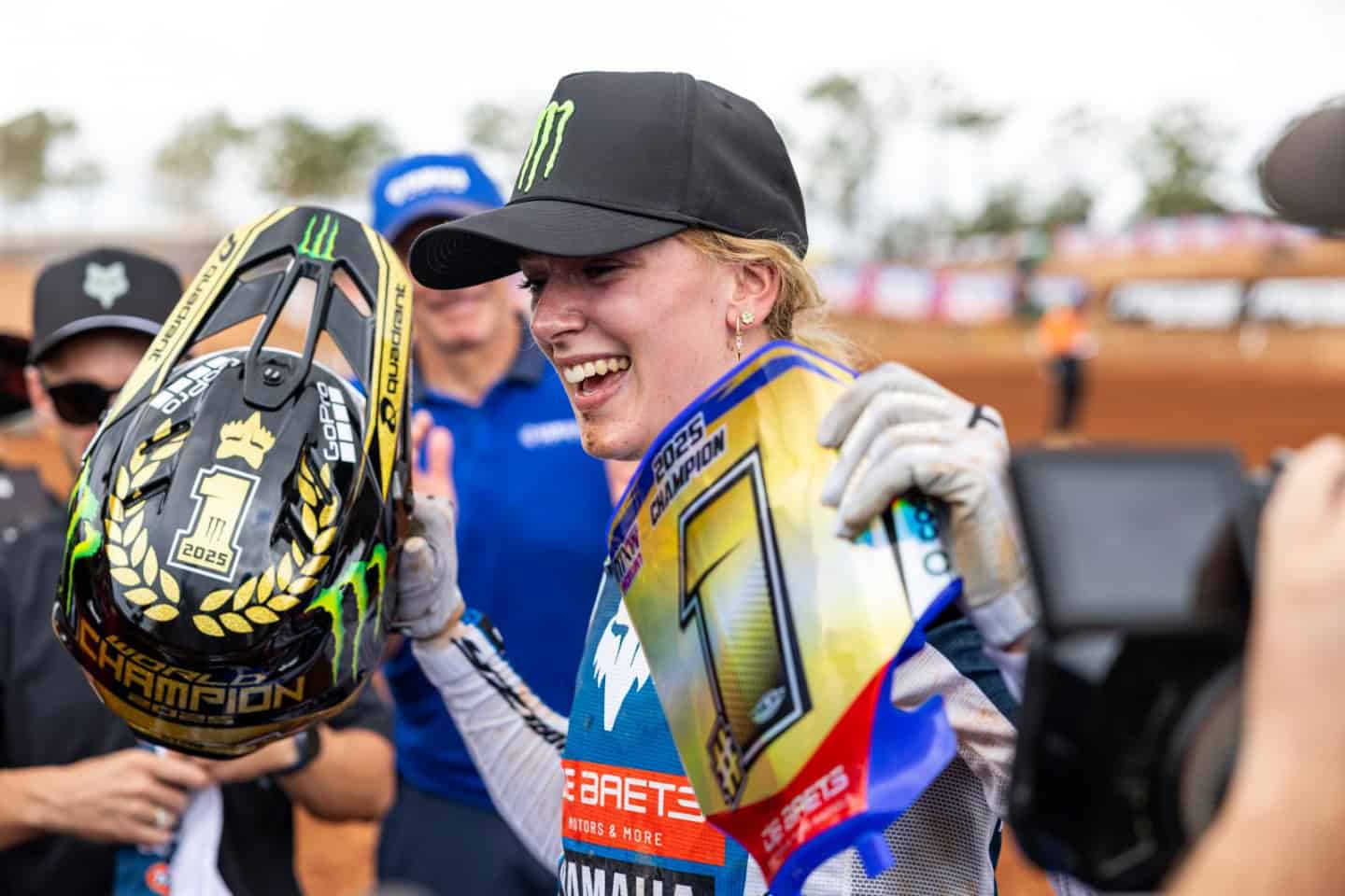 GP-Fahrerlager – Lotte van Drunen