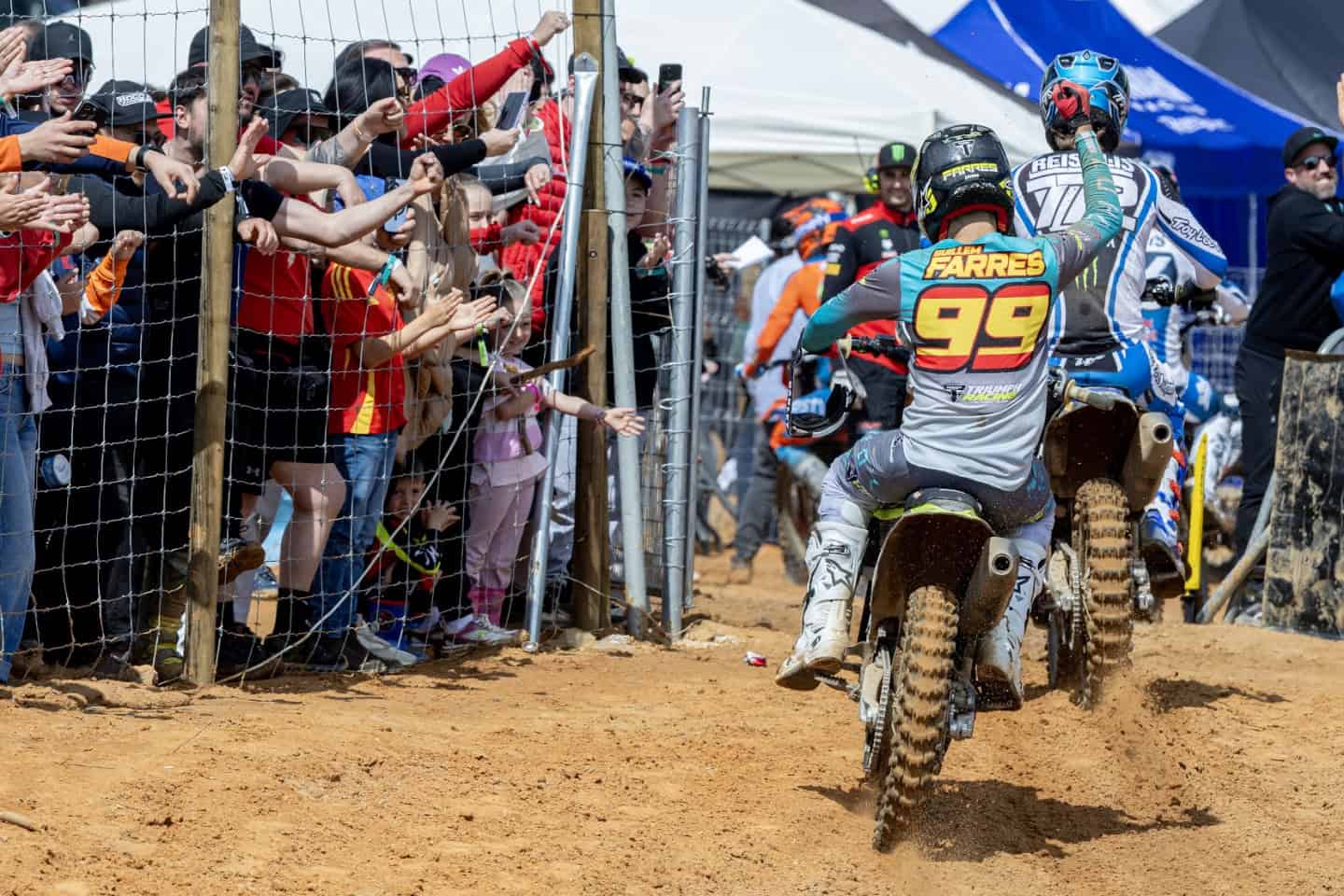 Camden Mc Lellan krönt starkes Wochenende in Almonte mit einem Tagessieg und dem Red Plate