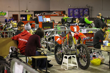 Titelverteidiger Justin Barcia geht den ersten Tag recht entspannt an