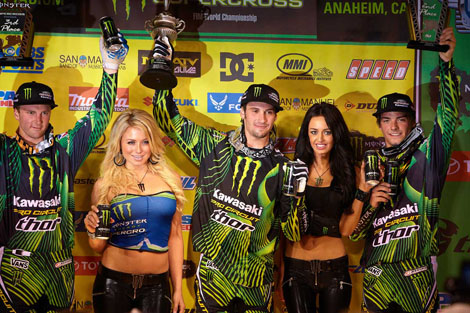 2011 gab es beim Season Opener in Anaheim ein komplett grünes SX Lites-Podium mit Joshua Hansen (Tagessieg), Broc Tickle und Tyla Rattray.