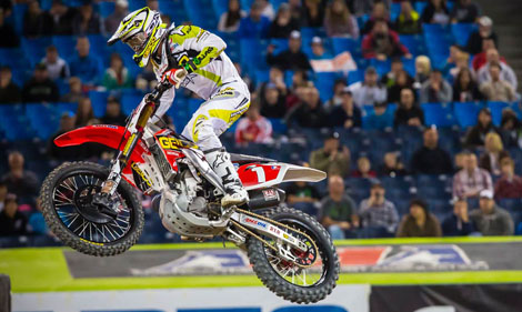 Der fünfte Sieg im sechsten Rennen für Justin Barcia.
