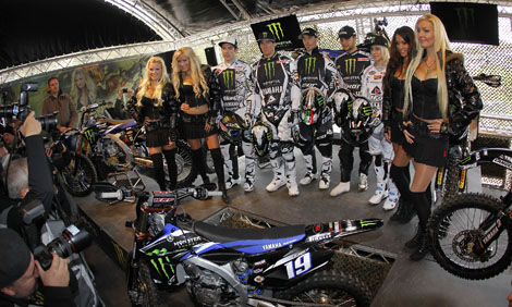 Vorstellung der Monster Energy Yamaha Squad 2012