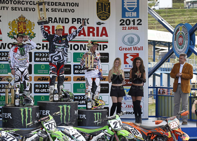 Das MX1-Tagespodium mit Christophe Pourcel, Tagessieger Gautier Paulin und Antonio Cairoli.