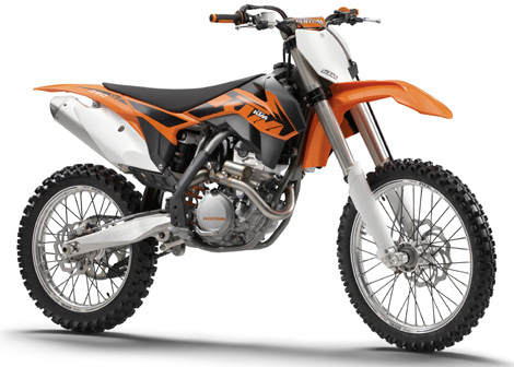 Die komplett neue 250SX-F mit Motor auf Basis der 350er.