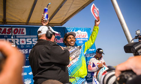 Durfte sich als Tagessieger feiern lassen: James Stewart.