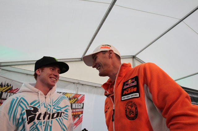 Zwei Motocross-Stars unter sich: RV und Stefan Everts