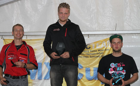 Die Top 3 der MX1-Meisterschaft: Fabian Skrotzki (2.), Landesmeister Patrick Buchholz und Marvin Jürgensen (3.)