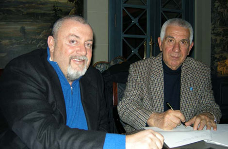 Giuseppe Luongo und Vincenzo Mazzi bei ihrem Treffen in Genf.