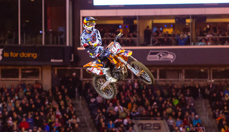 Ken Roczen behält nicht nur das Redplate sondern baute seine Führung sogar noch aus.