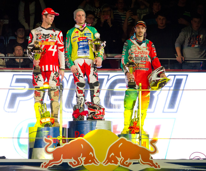 SX1-Podium