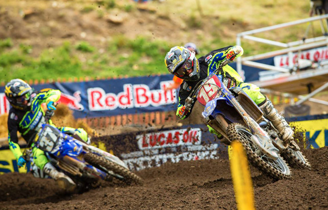 Jeremy Martin (#19) und Cooper Webb