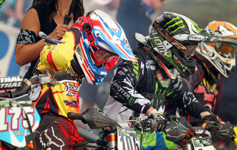 152 Fahrer aus 19 verschiedenen regionalen MX-Meisterschaften haben sich für das Monster Energy CROSS FINALS 2014 qualifiziert.