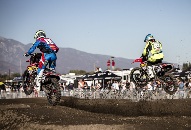 Justin Bogle vs. Jordon Smith 