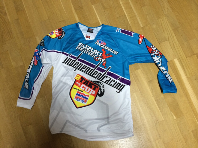 Team Bekleidung in Limited Edition