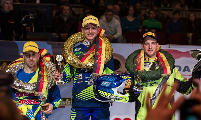 Dave Versluis (rechts)