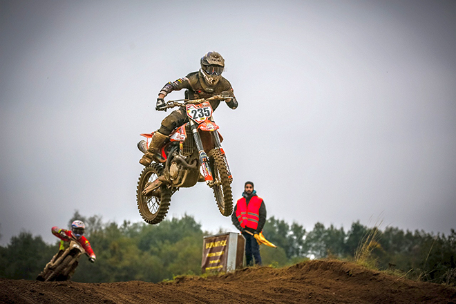 Adrian Panyr sichert sich den Titel des Norddeutschen ADAC MX-Champions 2016 in der Kategorie MX2