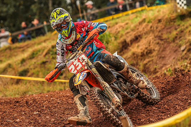 Lion Florian fuhr mit Style zum Tags- und Meisterschaftssieg in der Klasse 125ccm.