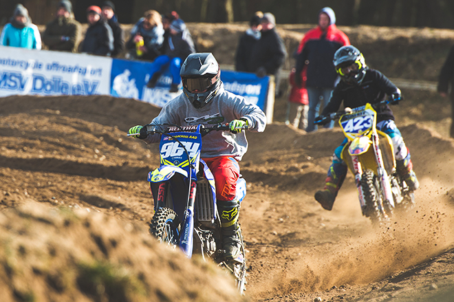 Das Duell zwischen Nicky van Wordragen (#964) und Larissa Pappenmeier (#423) bestimmte die Rennen bei den Damen.