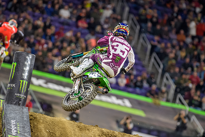 Austin Forkner legte im ersten 250SX-Mainevent vor.