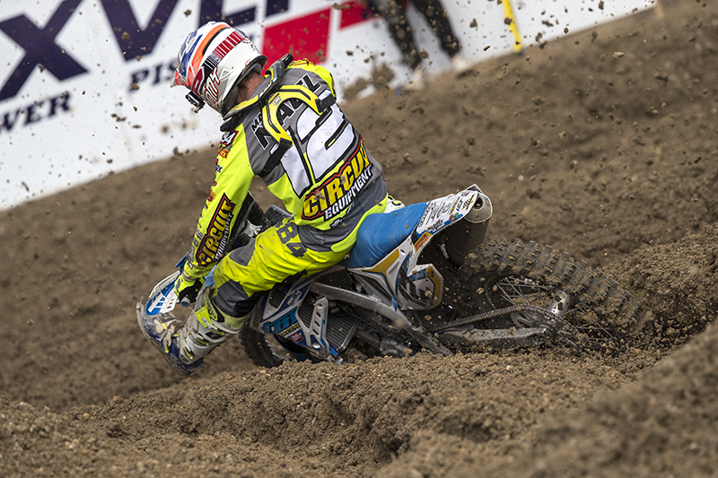 Max Nagl behauptete sich trotz einem vorzeitigen Aus in ersten Lauf auf WM-Rang 10.