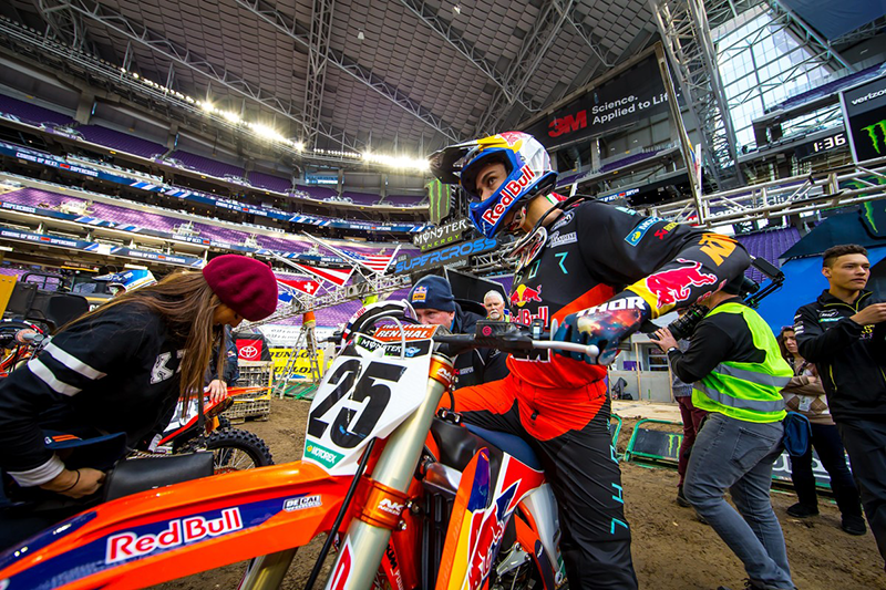 Marvin Musquin komplettierte das 450SX-Tagespodium.