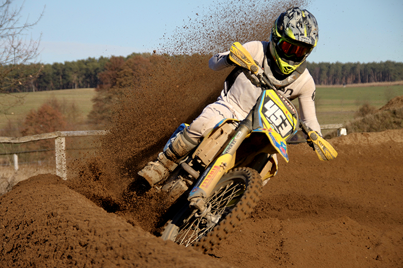 Am dänischen Suzuki-Piloten Thomas Rasmussen führte bei den MX1-Amateuren kein Weg vorbei.