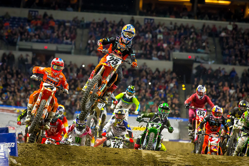 Mit einem Holeshot zur frühen Führung und dem Tagessieg: Marvin Musquin (#25).