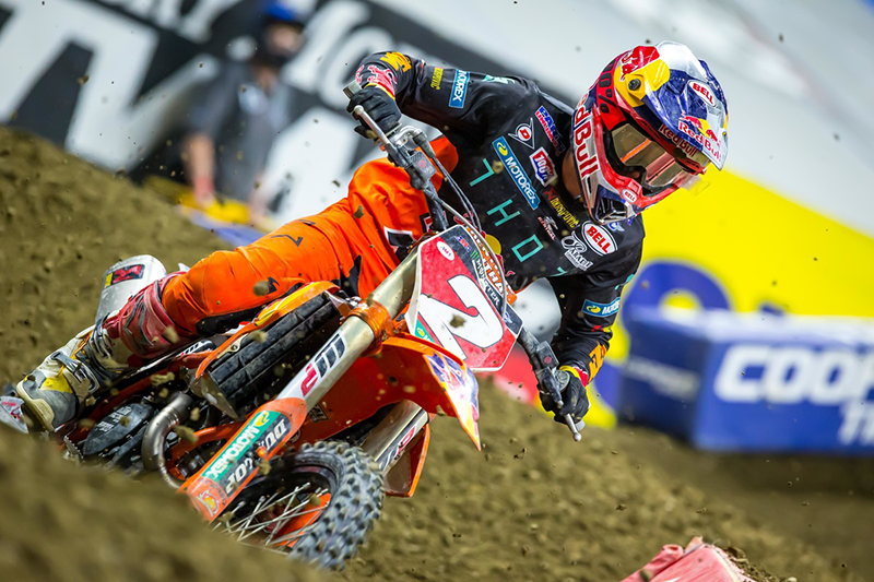 Cooper Webb hält das Zepter in der 450SX weiter fest in der Hand.