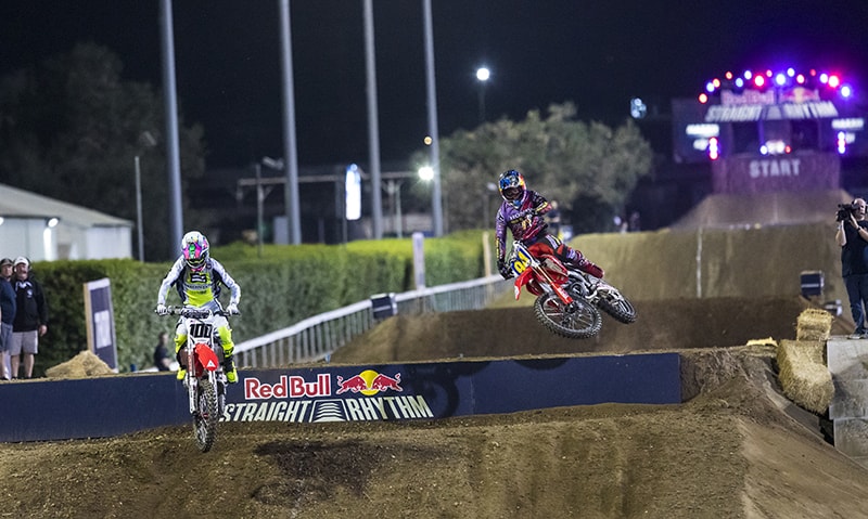 Josh Hansen (#100) und Ken Roczen (#94) trafen im Halbfinale aufeinander