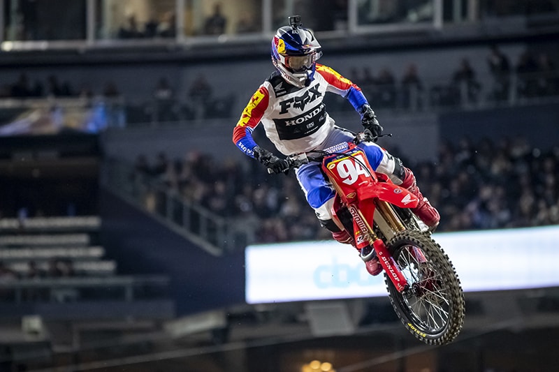 Ken Roczen geht auch in Tampa mit dem Red Plate an den Start.